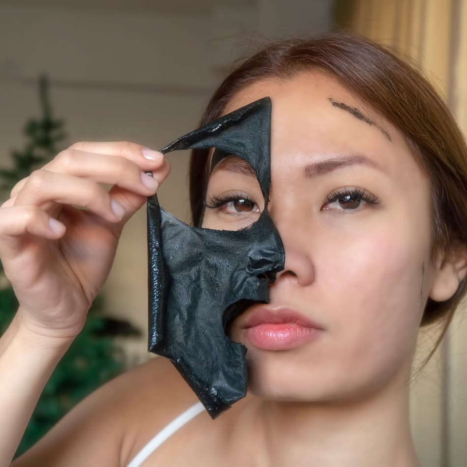 Remoer Máscara Facial de Carvão