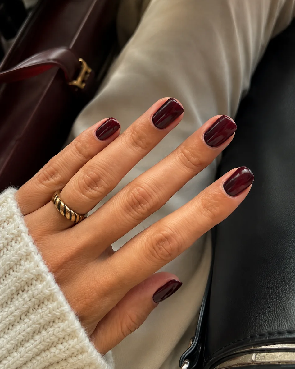 As melhores cores para unhas curtas e elegantes
